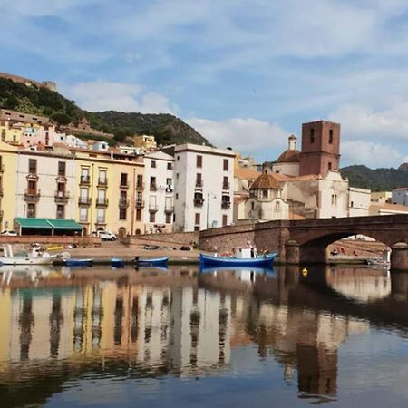 Da Agnese Holiday Home In Bosa Sardegna! ภายนอก รูปภาพ