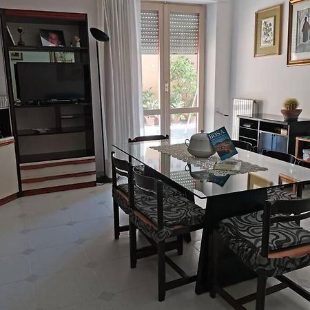 Da Agnese Holiday Home In Bosa Sardegna! ภายนอก รูปภาพ