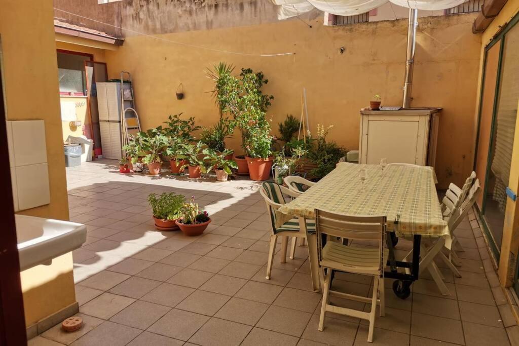 Da Agnese Holiday Home In Bosa Sardegna! ภายนอก รูปภาพ