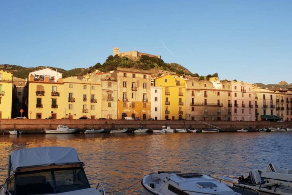 Da Agnese Holiday Home In Bosa Sardegna! ภายนอก รูปภาพ